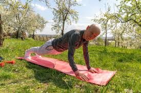 2025 年 MLB 选秀：海盗队选中的新秀投出高达 102 哩的速球