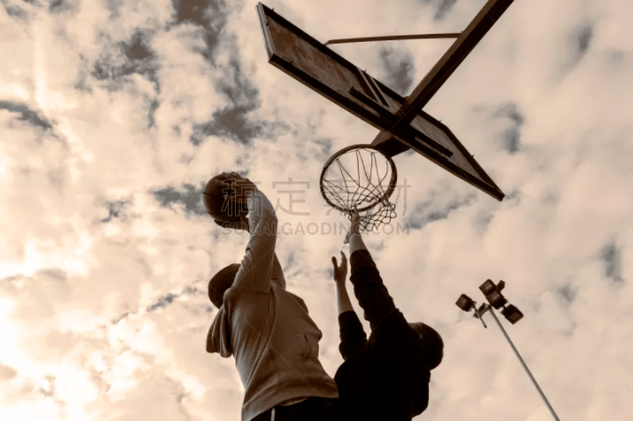 海兰江滑雪场新雪季暨州总工会职工滑雪技能培训启动